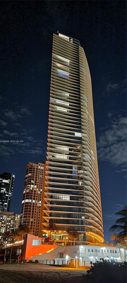 image Residences by Armani Casa31