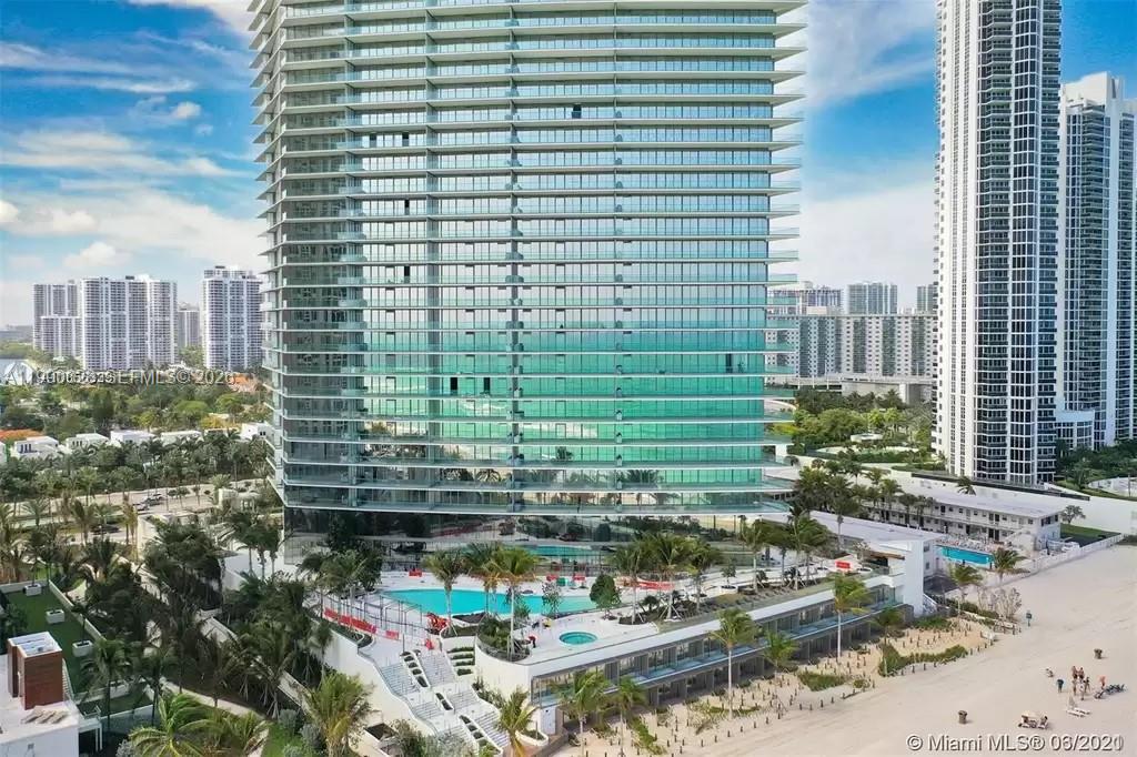 image Residences by Armani Casa36