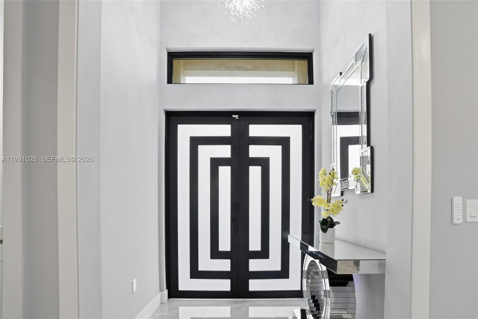 3043 18th Naples, FL 34120