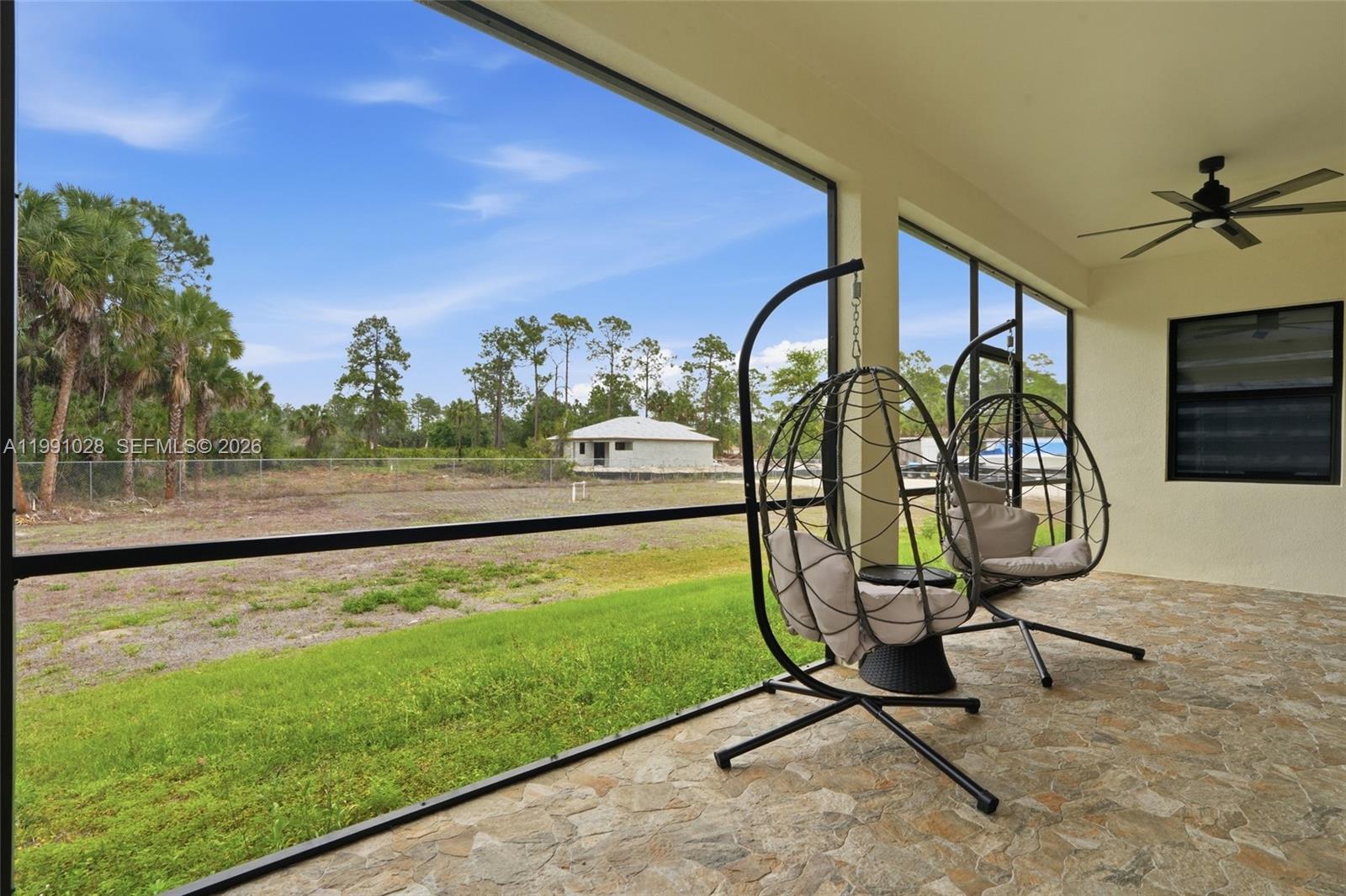 3043 18th Naples, FL 34120