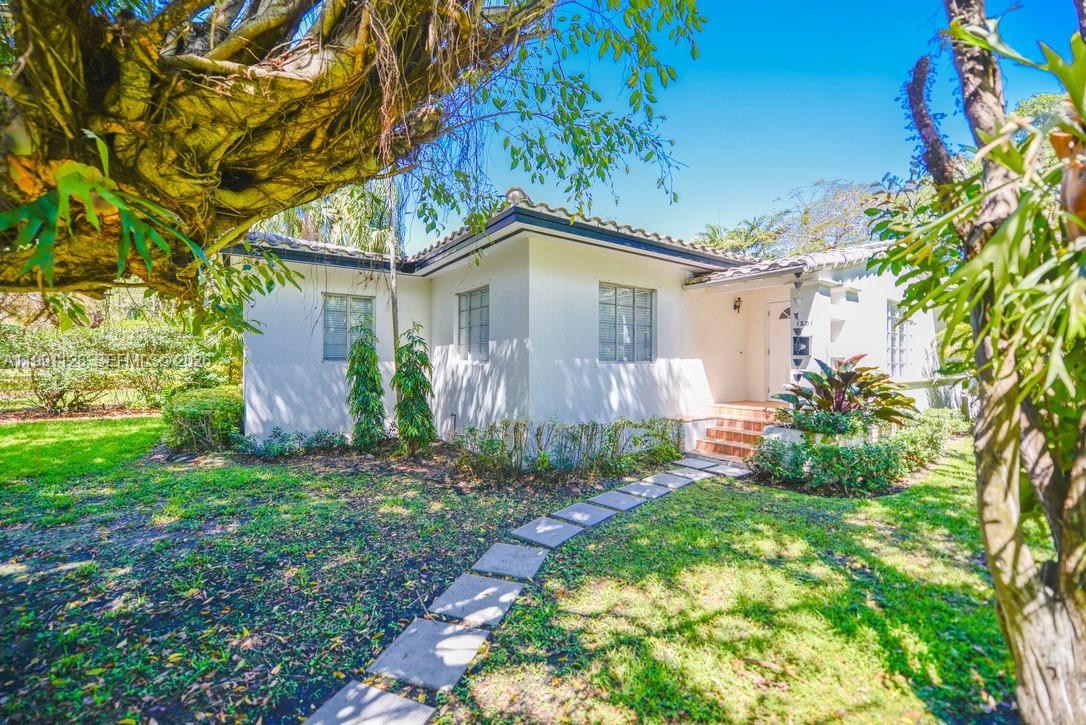 1201 Obispo Ave Coral Gables, FL 33134