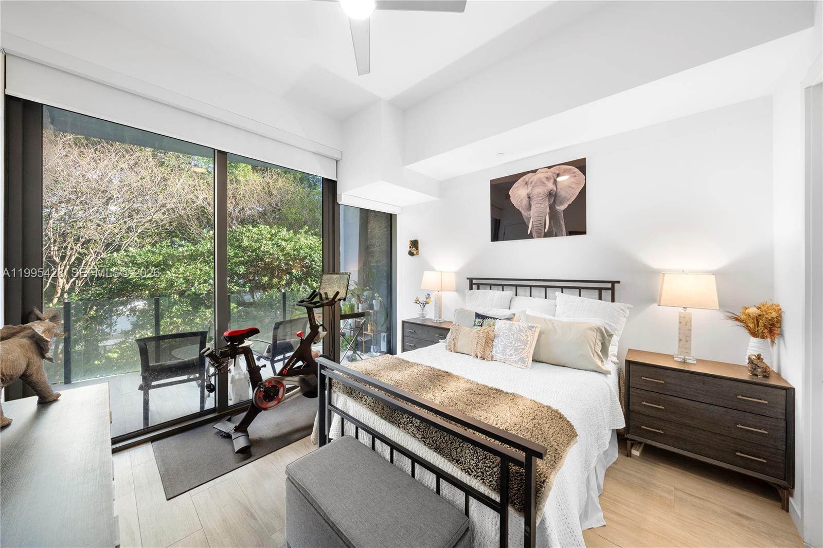 2831 S Bayshore Dr #406 Miami, FL 33133