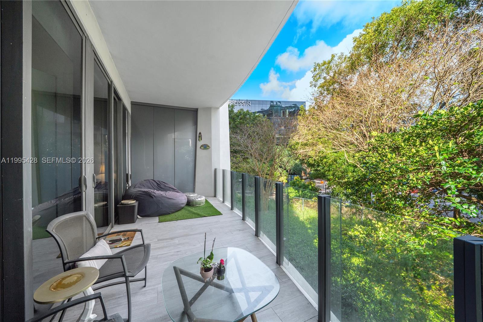 2831 S Bayshore Dr #406 Miami, FL 33133