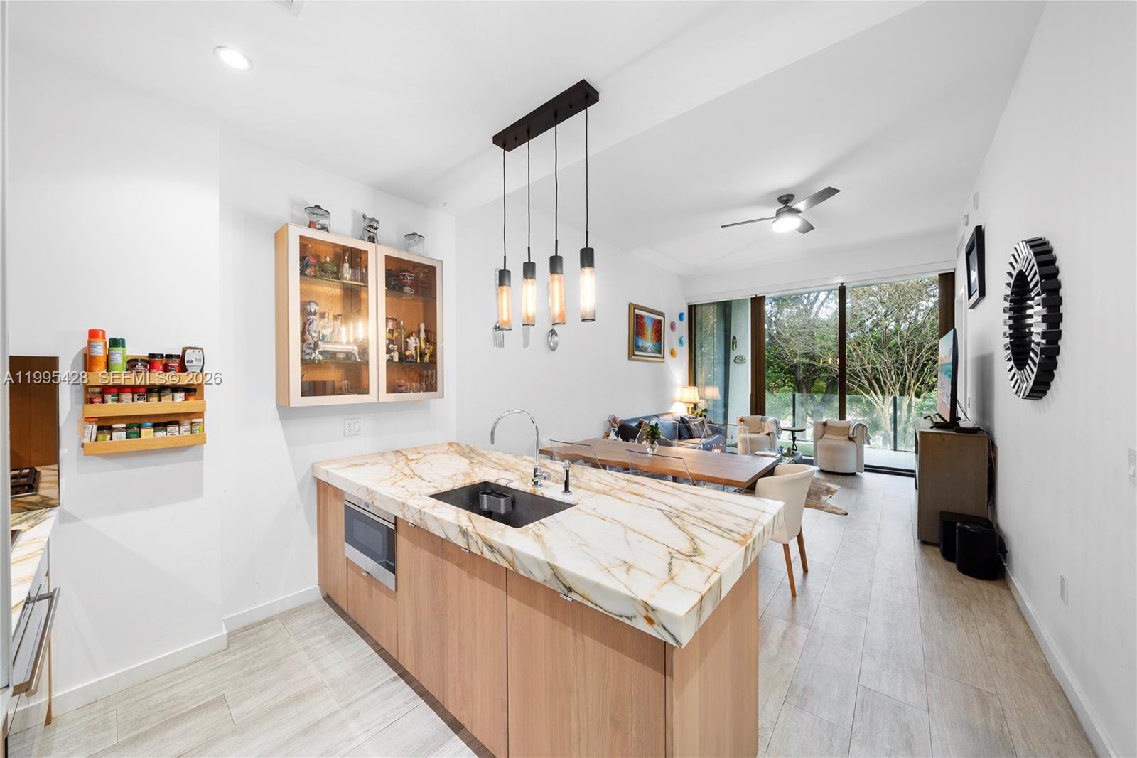 2831 S Bayshore Dr #406 Miami, FL 33133