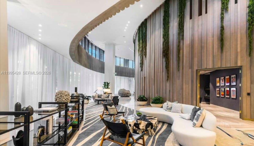 2831 S Bayshore Dr #406 Miami, FL 33133