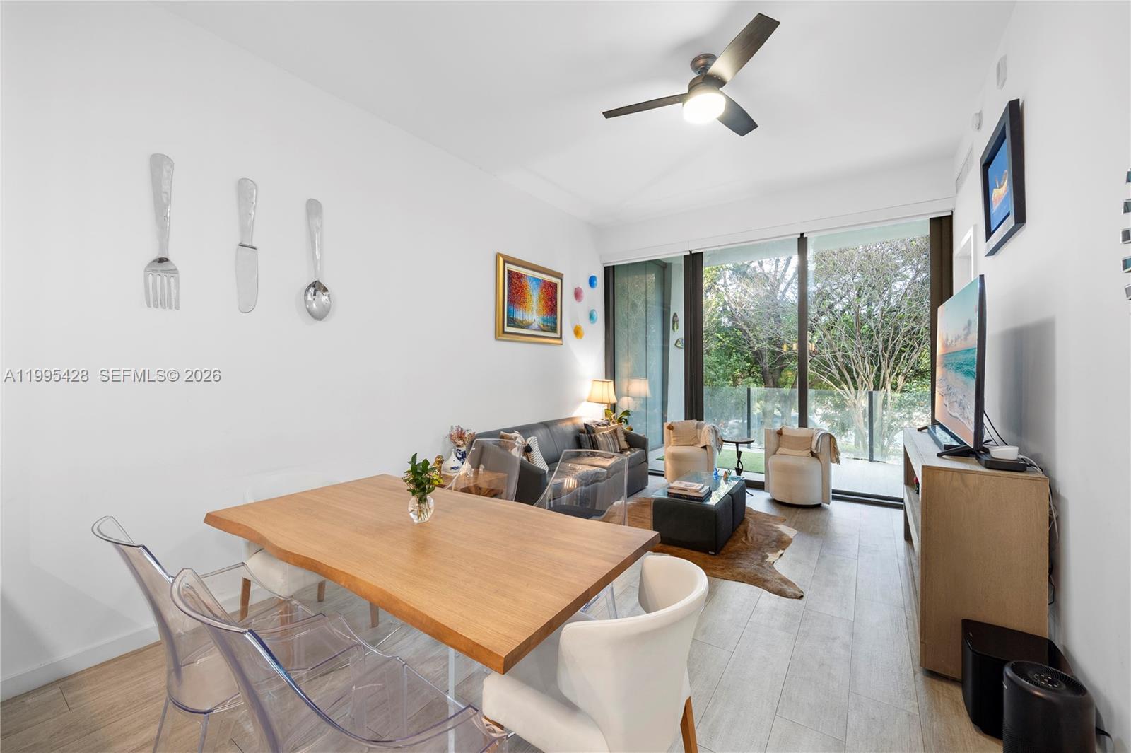 2831 S Bayshore Dr #406 Miami, FL 33133