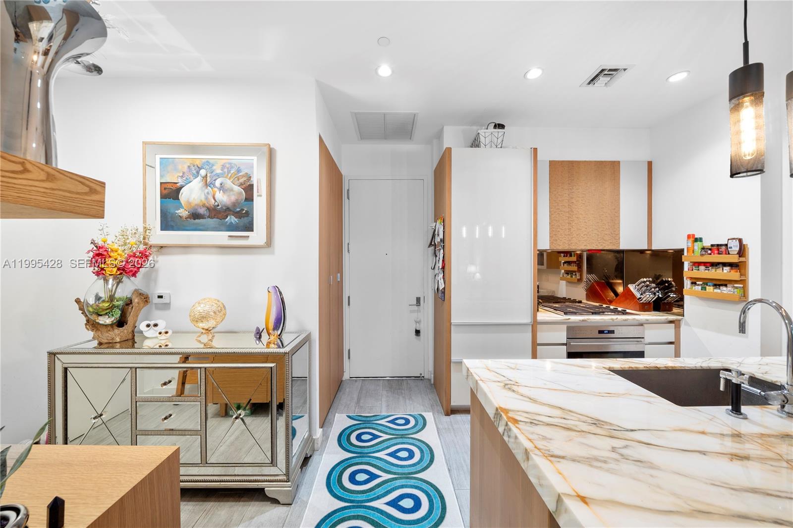 2831 S Bayshore Dr #406 Miami, FL 33133