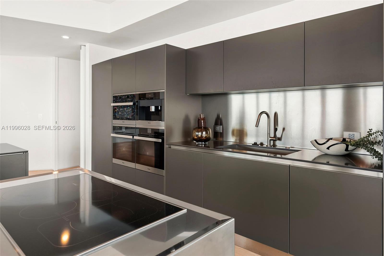 100 S Pointe Dr #1906/07 Miami Beach, FL 33139