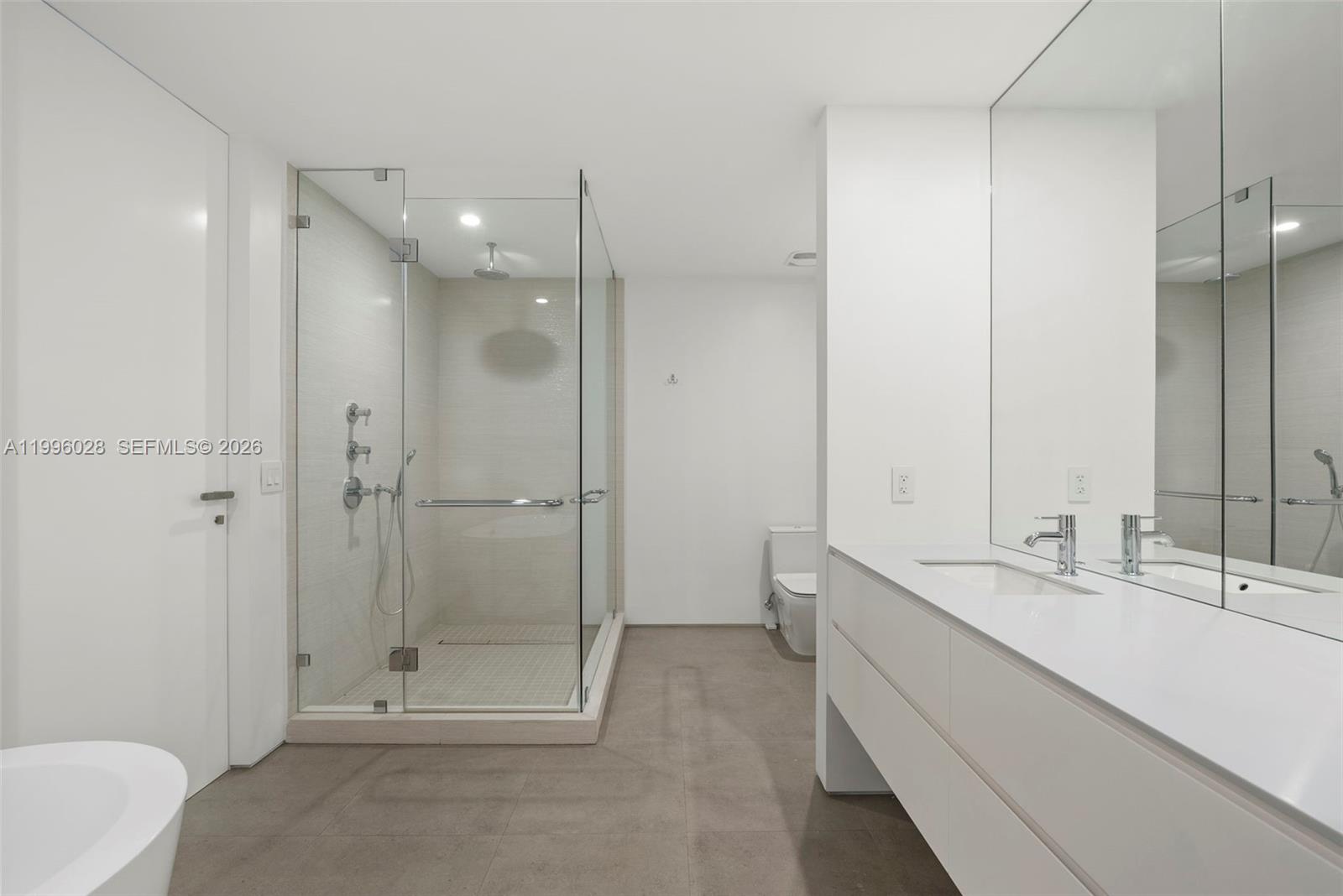 100 S Pointe Dr #1906/07 Miami Beach, FL 33139