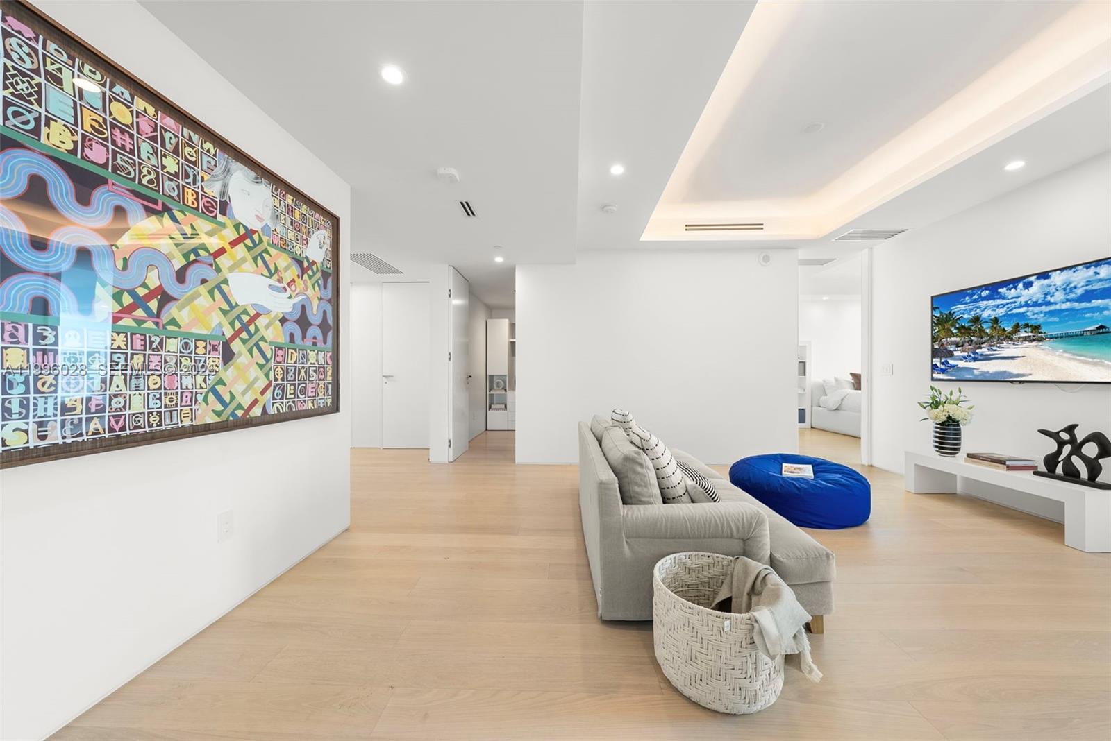 100 S Pointe Dr #1906/07 Miami Beach, FL 33139