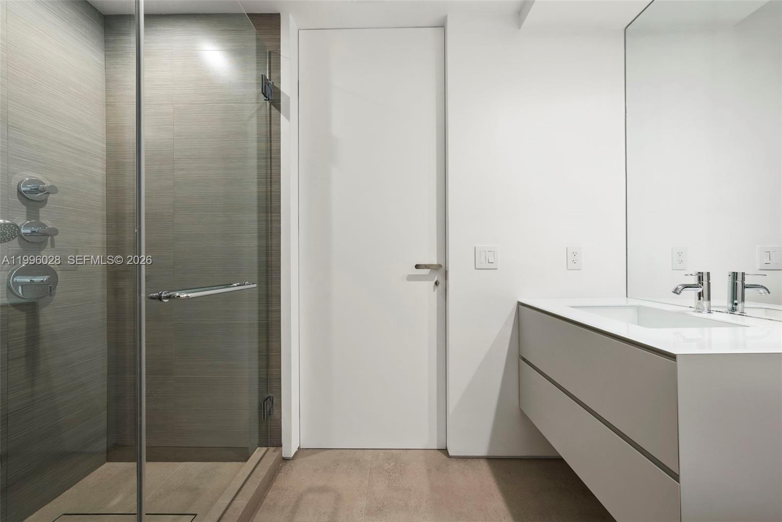 100 S Pointe Dr #1906/07 Miami Beach, FL 33139