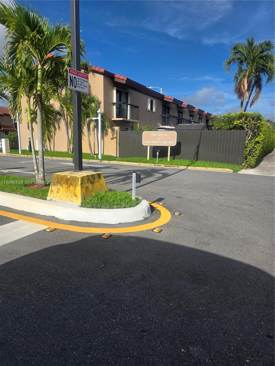 1811 SW 107th Ave #2305