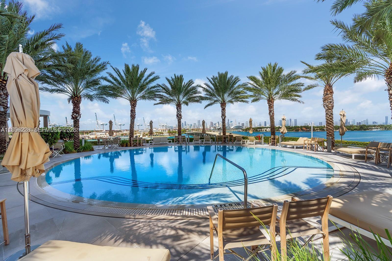 450 Alton Rd #3303 Miami Beach, FL 33139