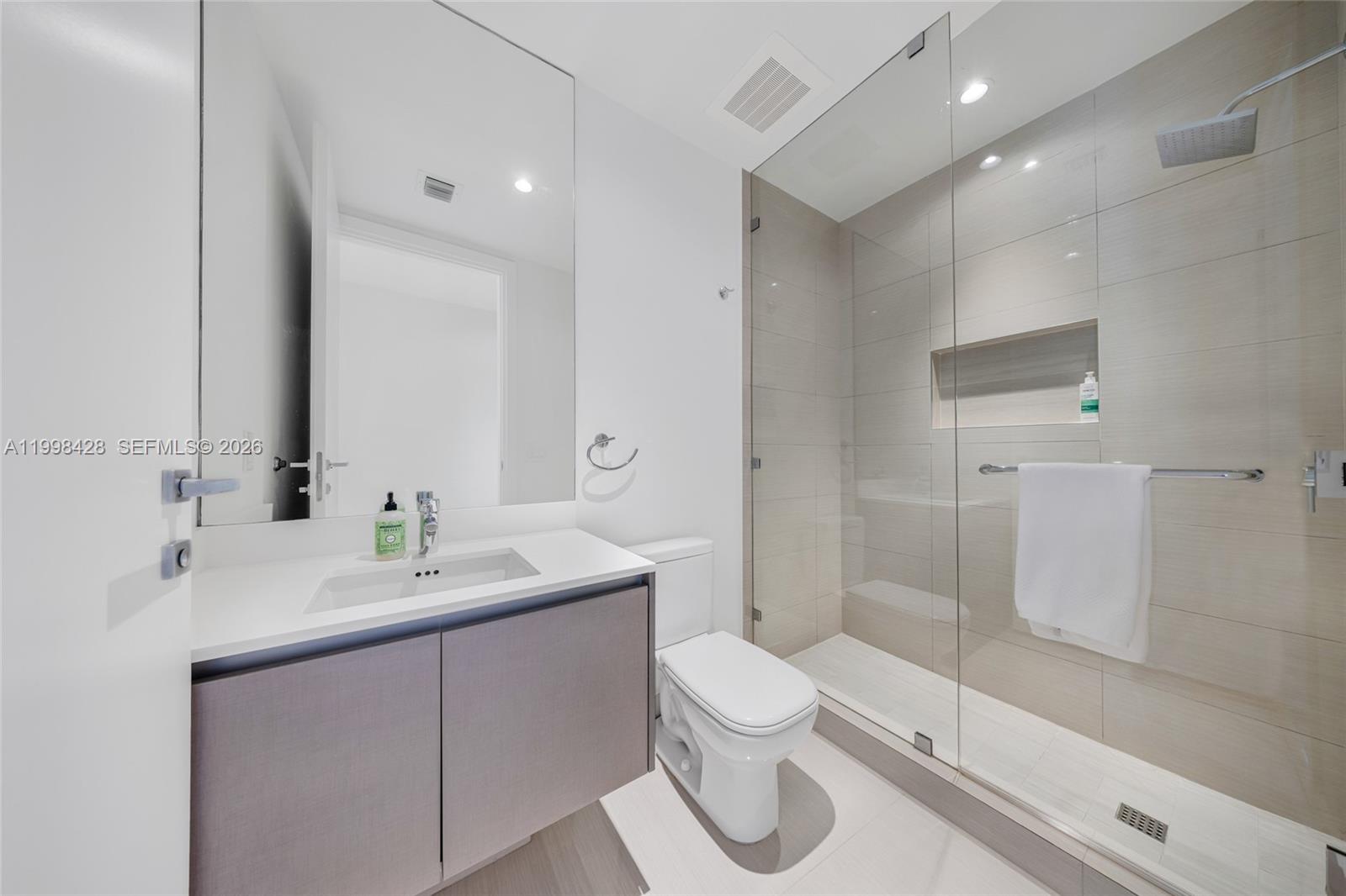 image Echo Aventura26