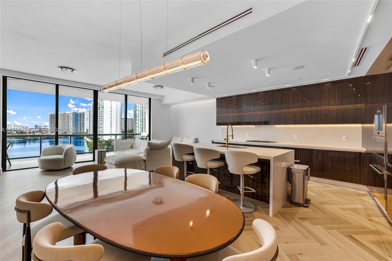 image Echo Aventura2