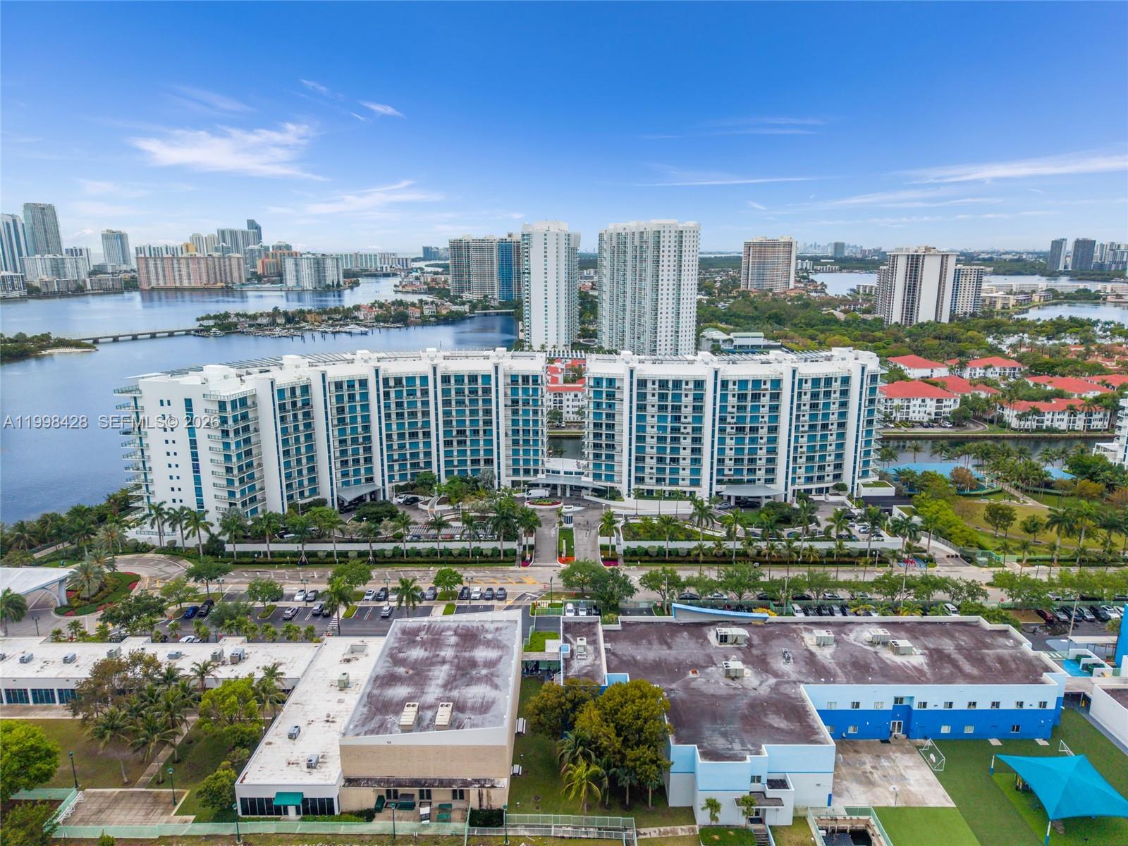 image Echo Aventura34