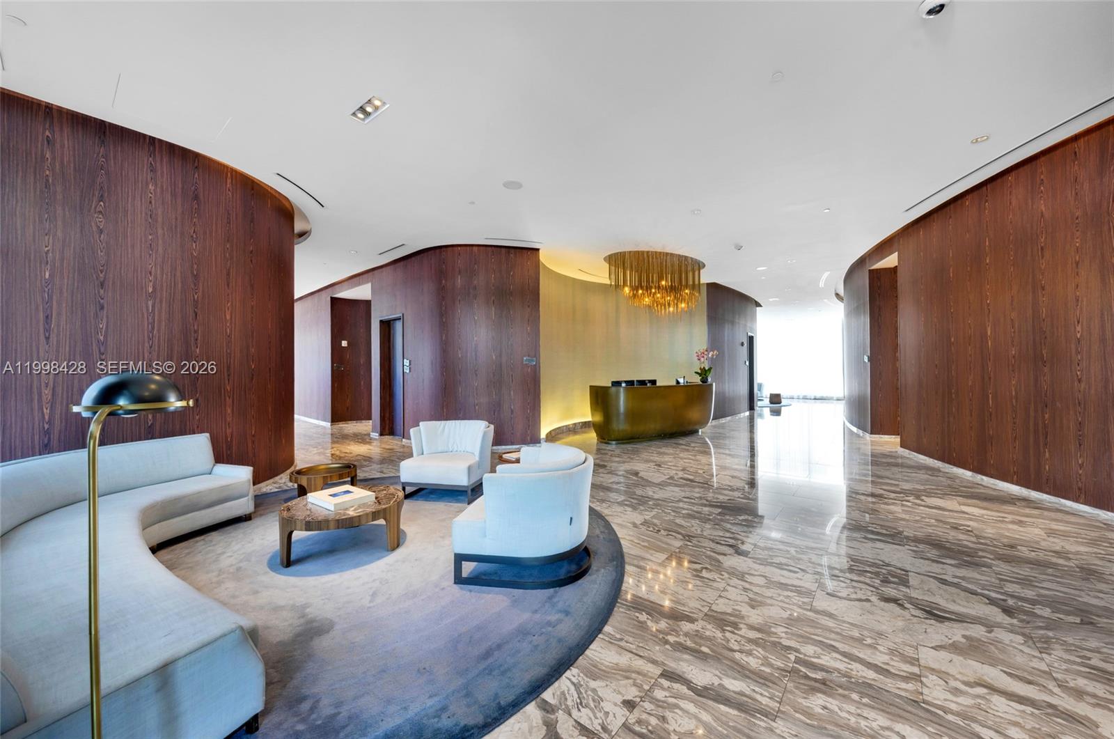 image Echo Aventura40