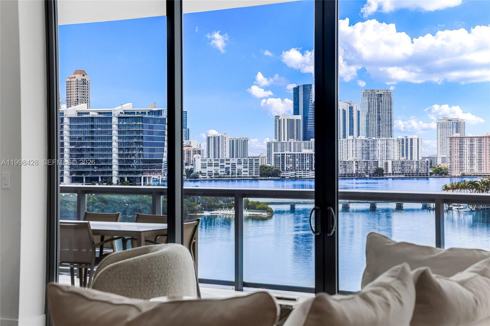 image Echo Aventura47