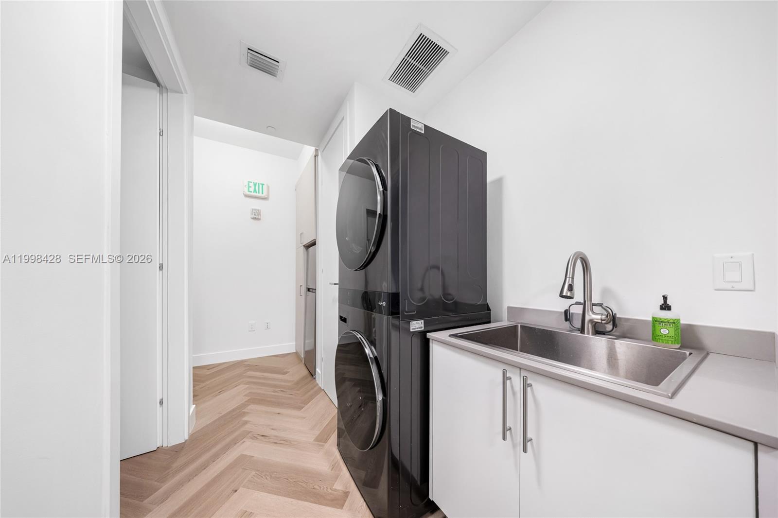 image Echo Aventura61