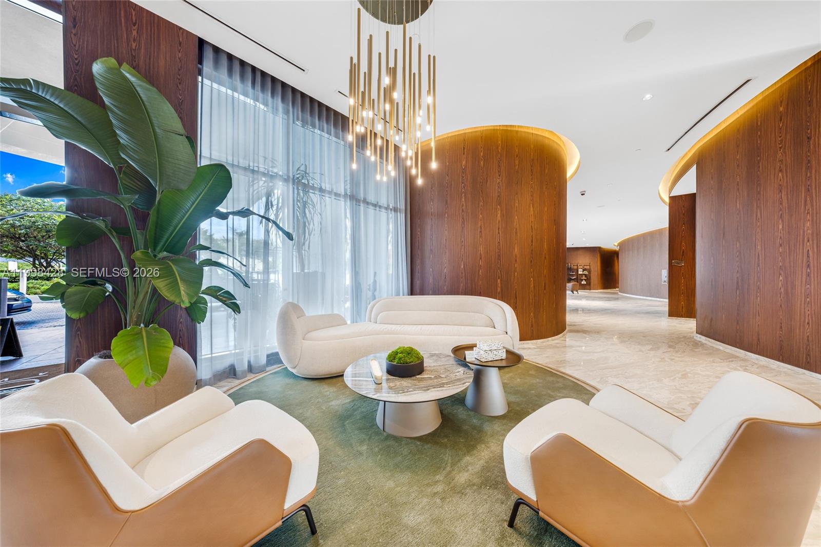 image Echo Aventura75