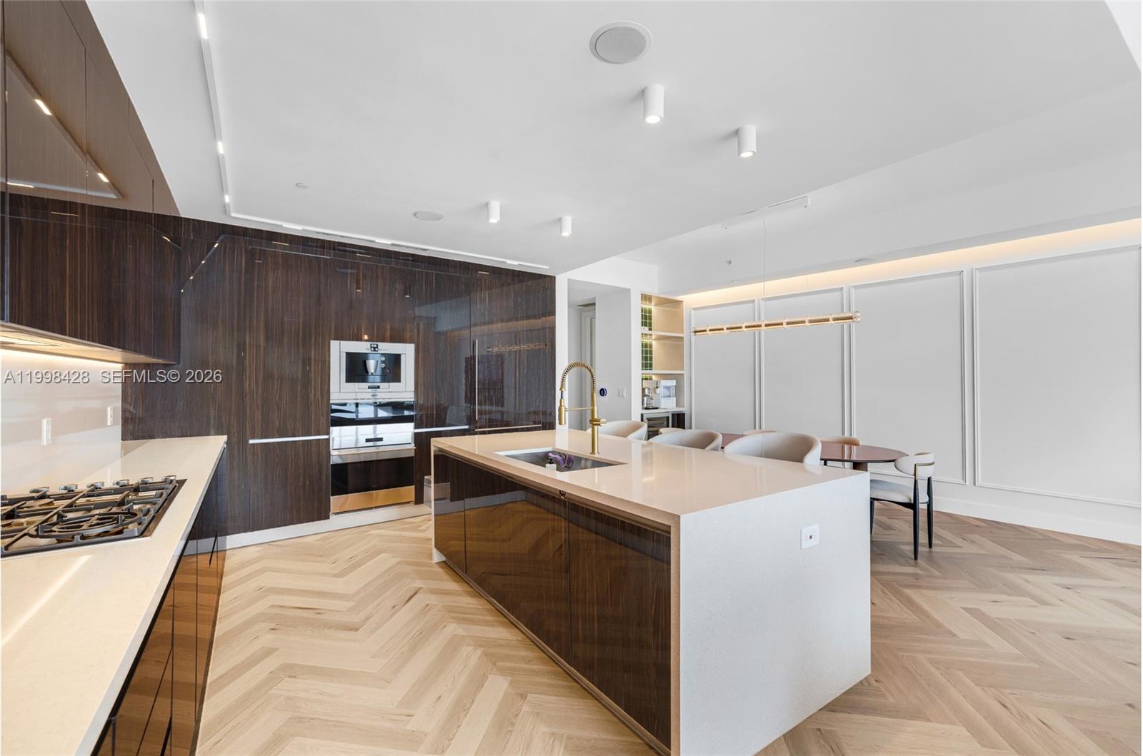 image Echo Aventura7