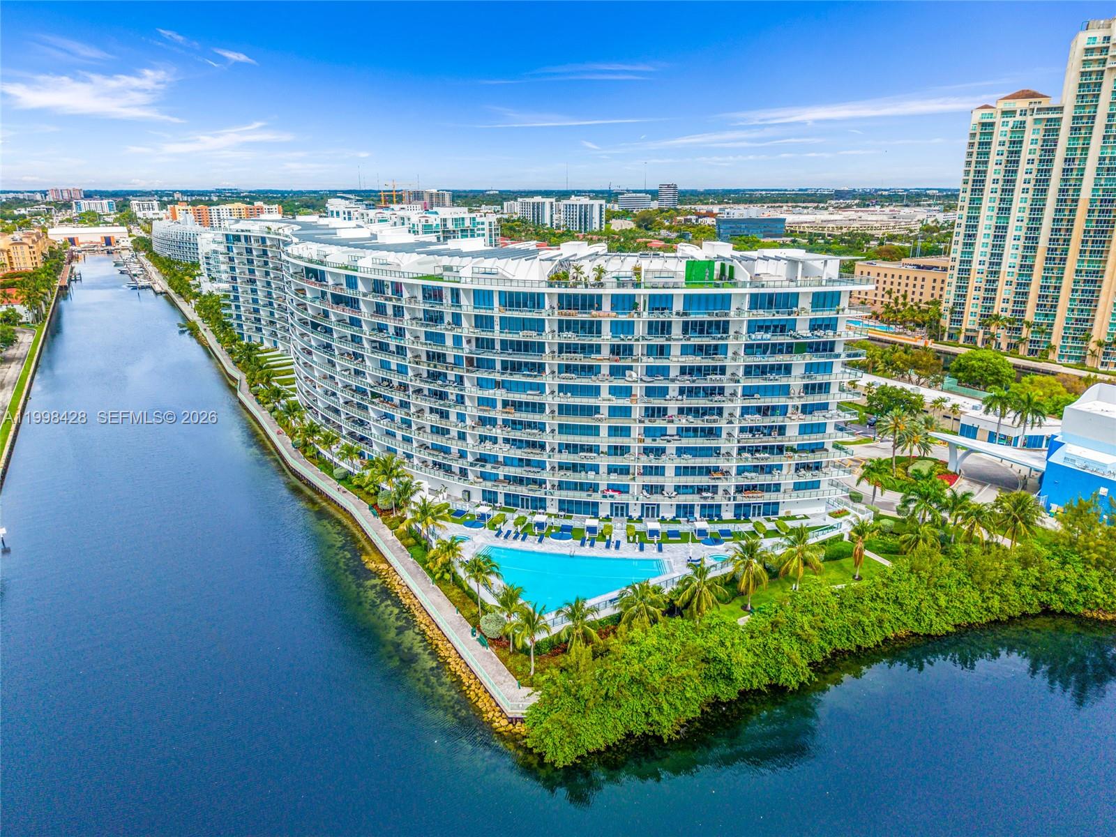 image Echo Aventura87