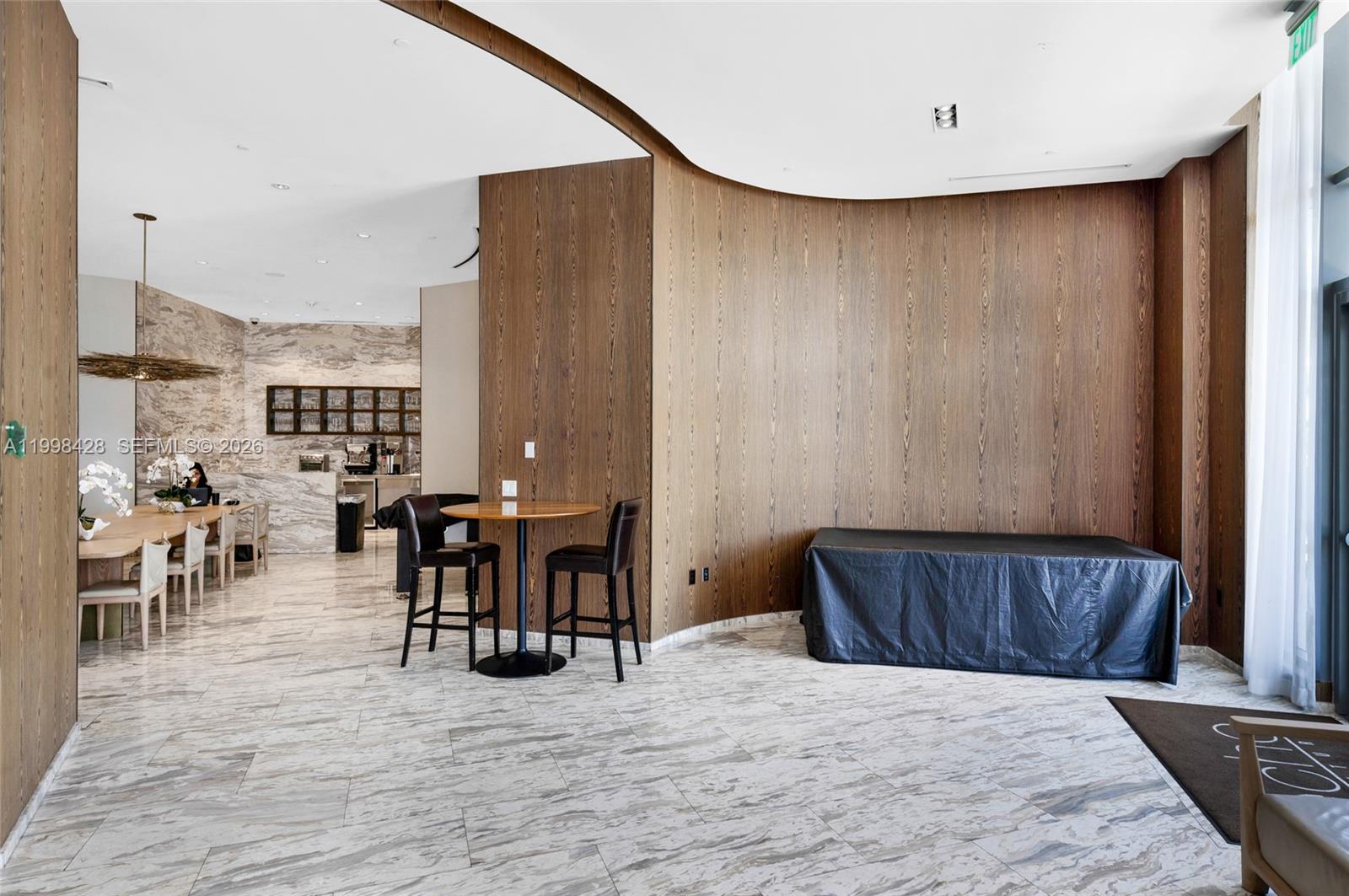 image Echo Aventura97