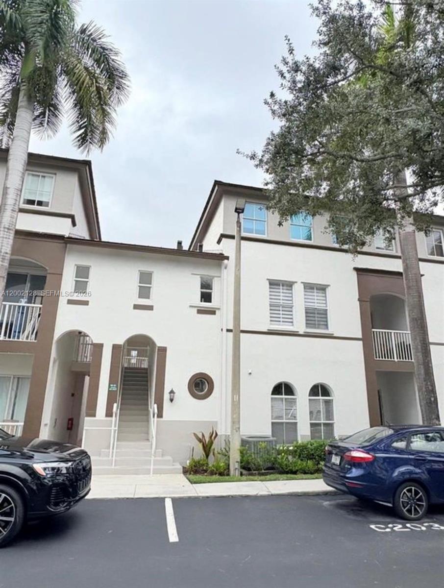 4311 SW 160th Ave #101