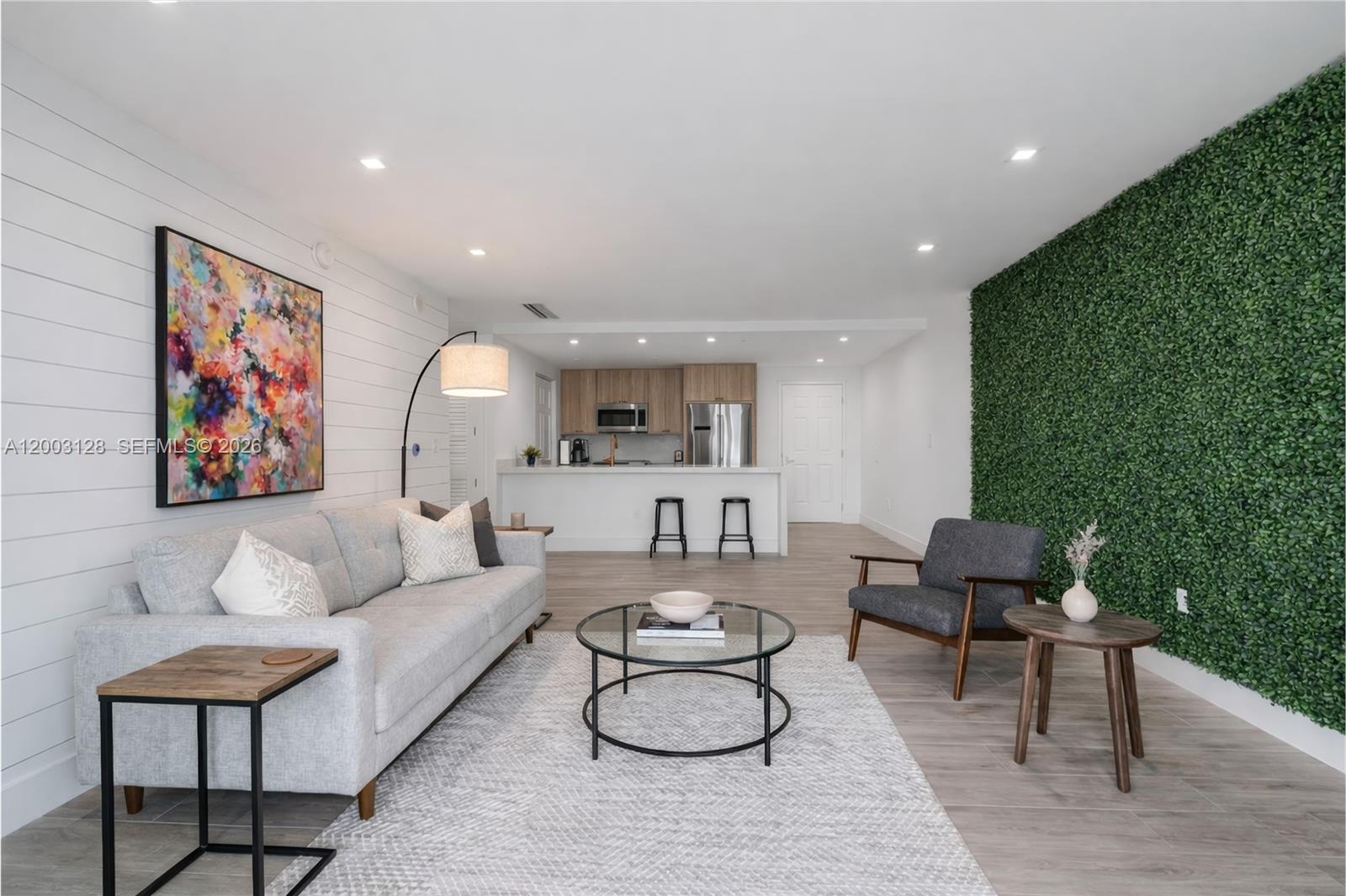 1300 Ponce De Leon Blvd #815 Coral Gables, FL 33134
