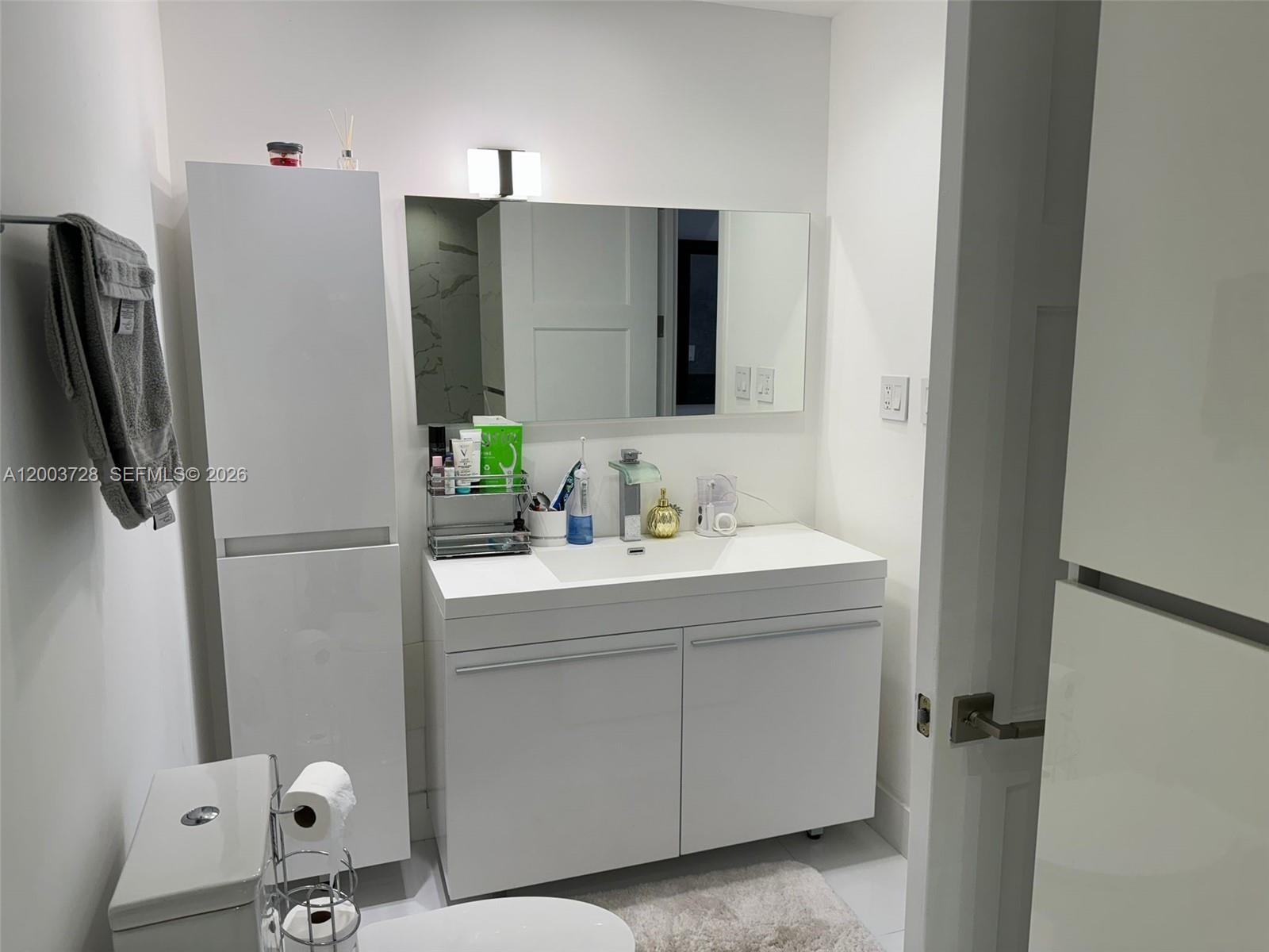 18041 Biscayne *marina & Condo Combo #PH01 Aventura, FL 33160