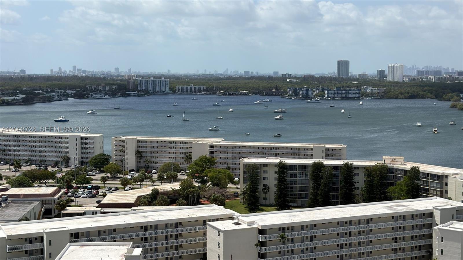 18041 Biscayne *marina & Condo Combo #PH01 Aventura, FL 33160