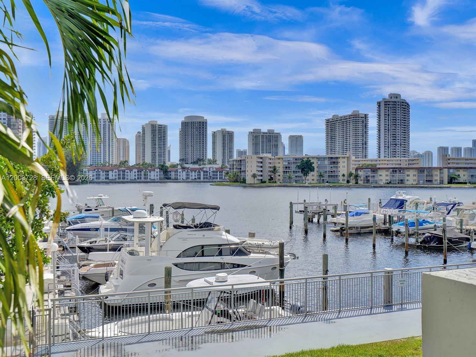 18041 Biscayne *marina & Condo Combo #PH01 Aventura, FL 33160