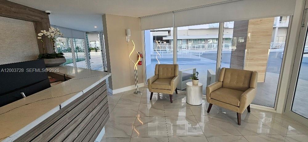 18041 Biscayne *marina & Condo Combo #PH01 Aventura, FL 33160