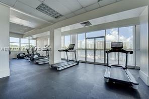 18041 Biscayne Blvd #PH01 Aventura, FL 33160