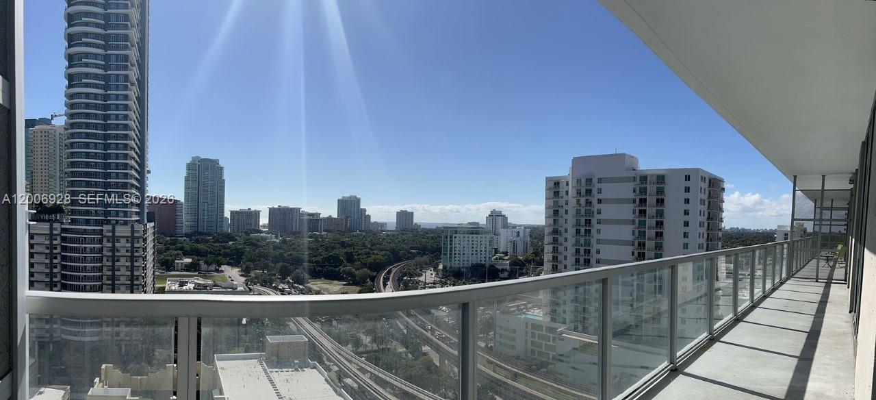 image Axis on Brickell South10