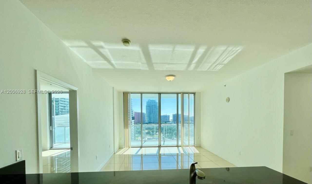 image Axis on Brickell South1