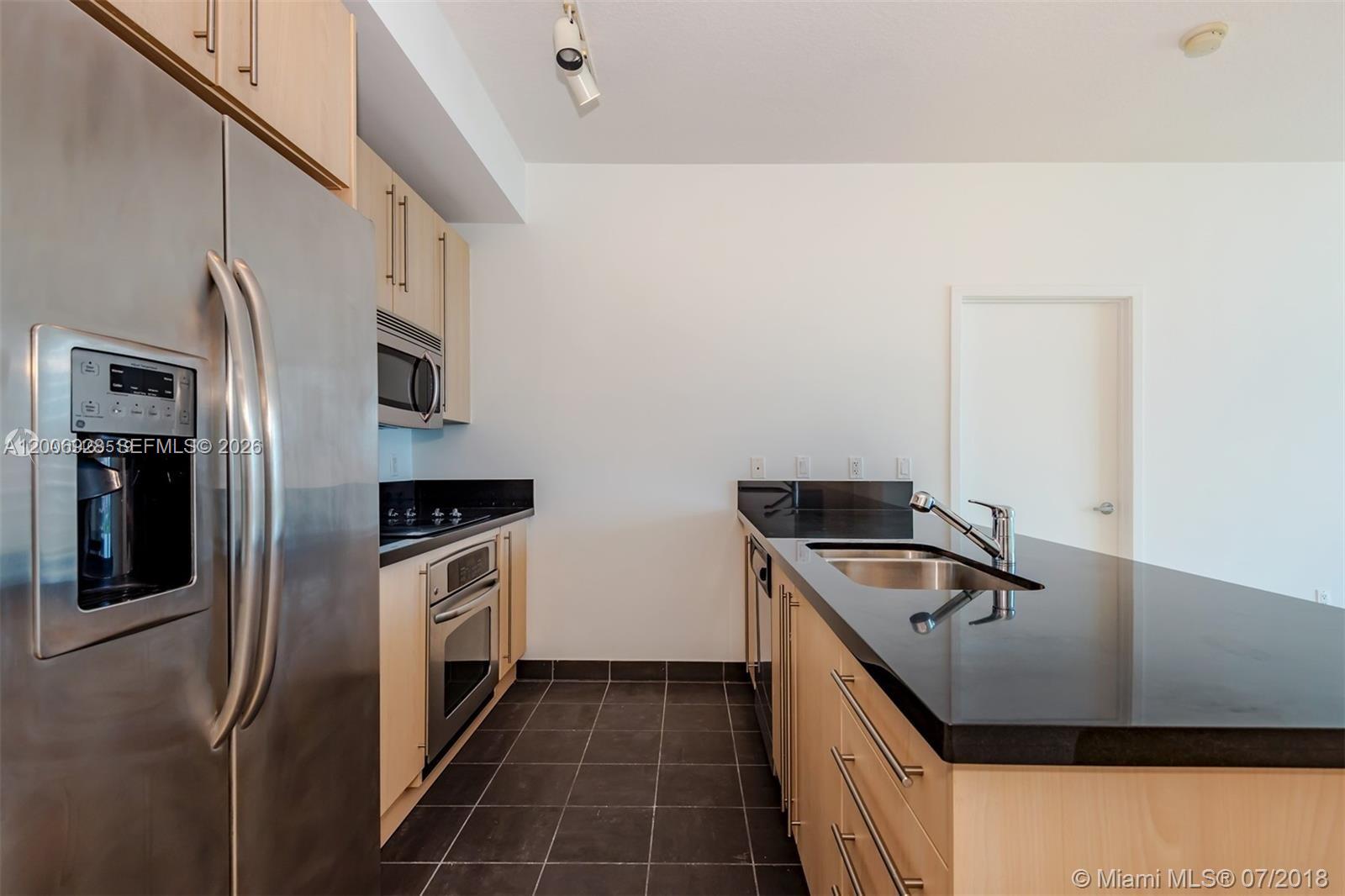 image Axis on Brickell South2