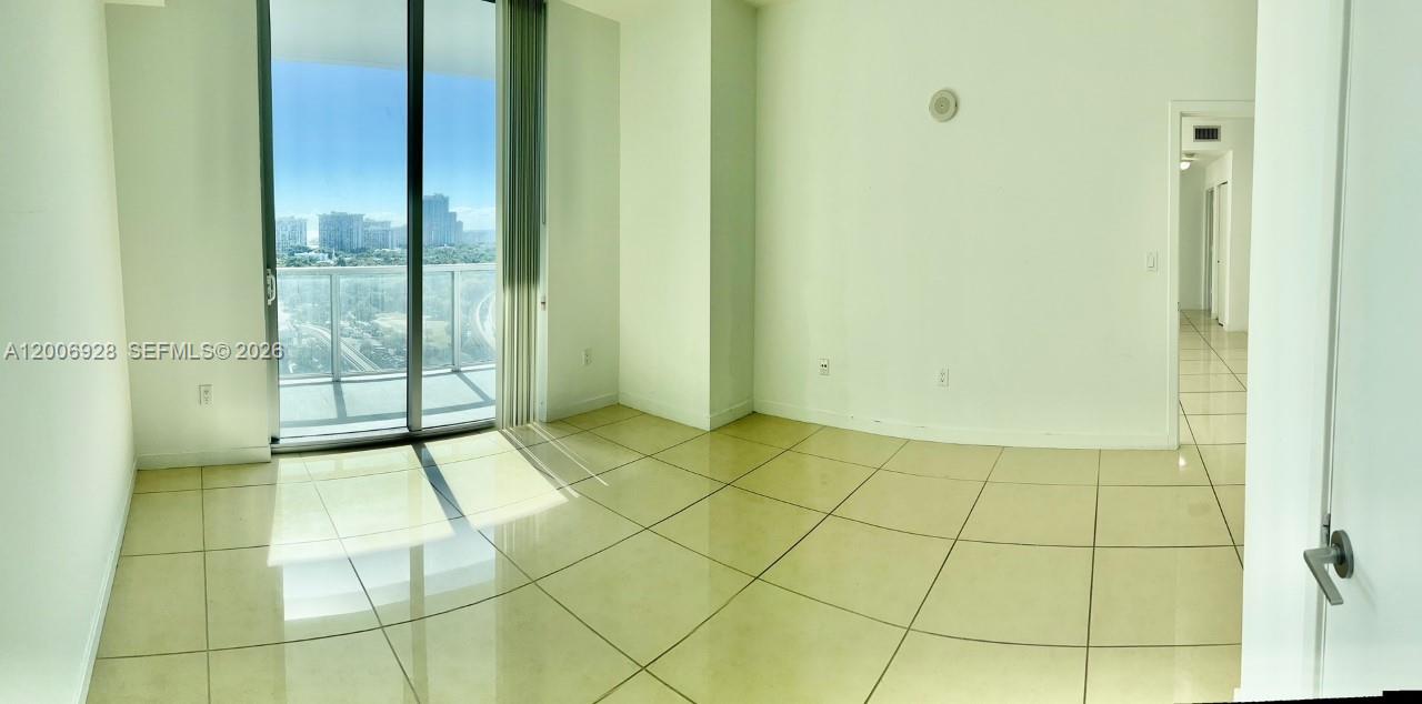 image Axis on Brickell South8