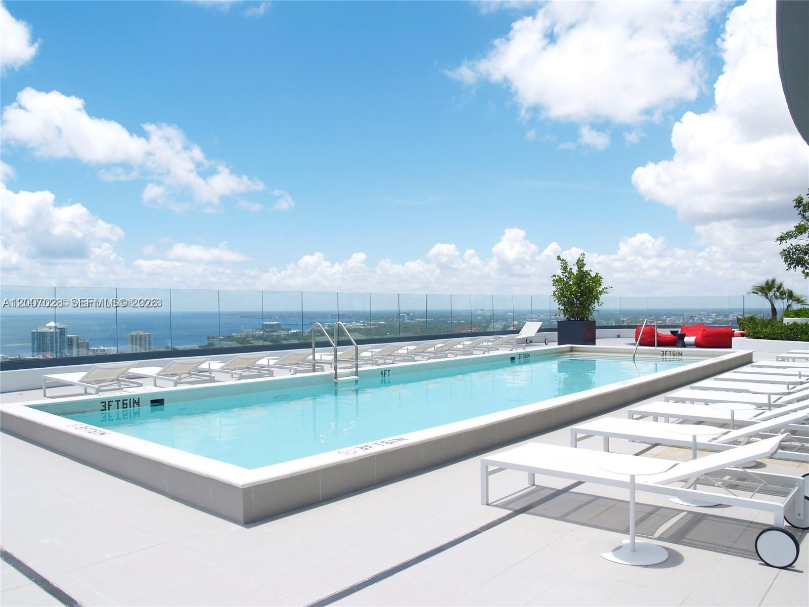 image Brickell Heights West10
