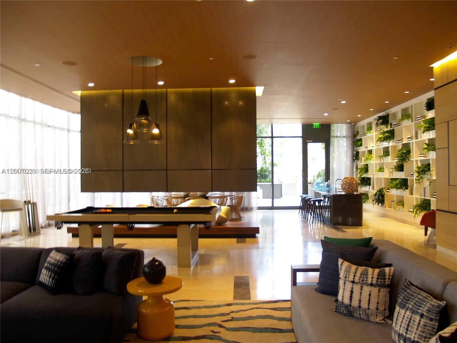 image Brickell Heights West13