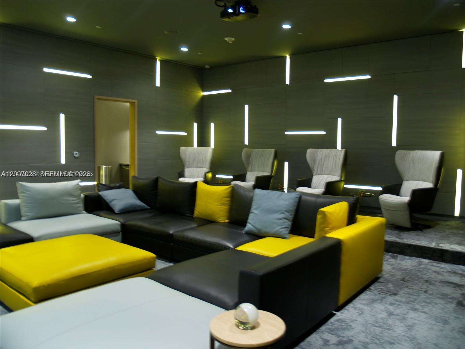 image Brickell Heights West15