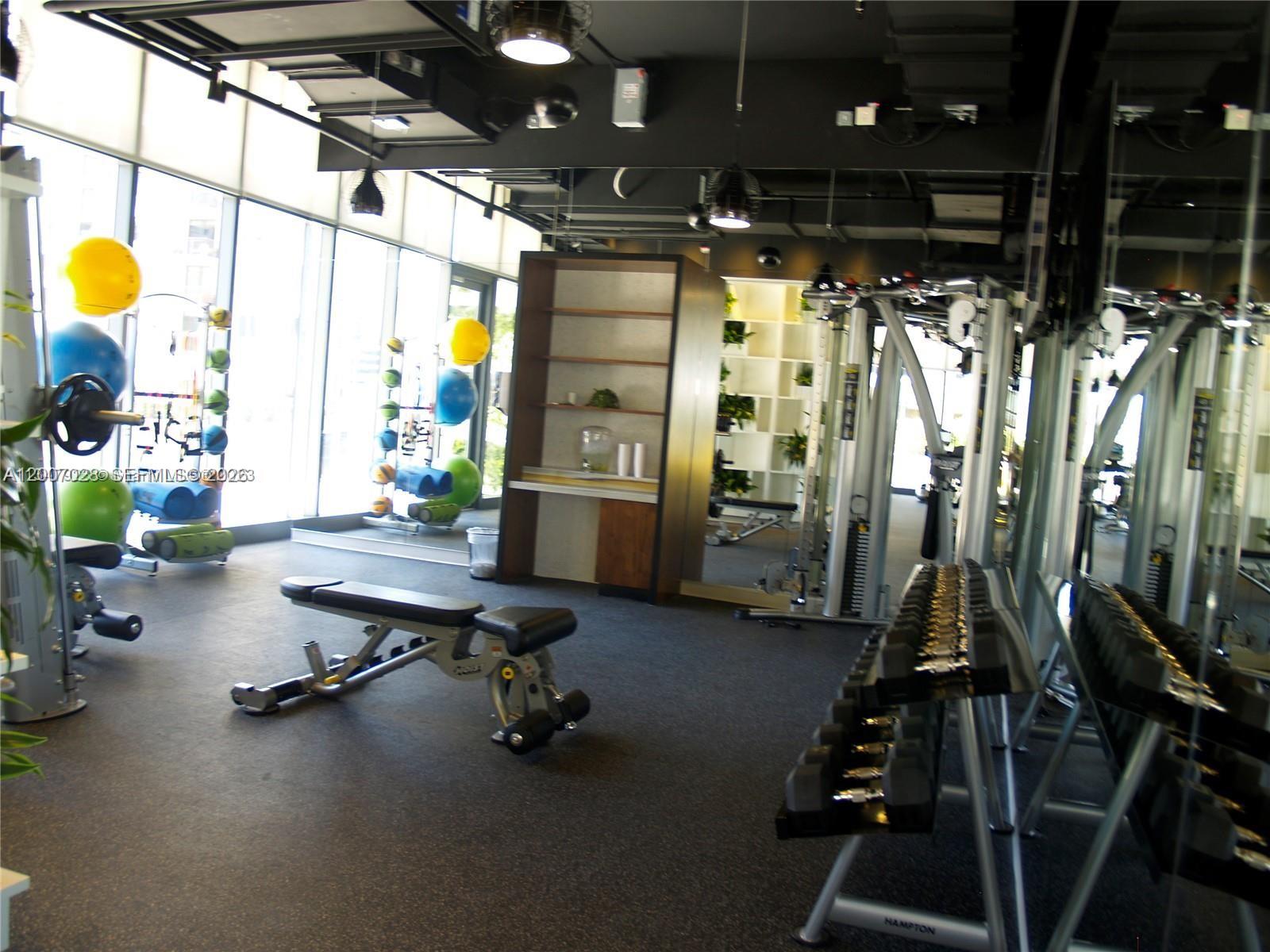 image Brickell Heights West25