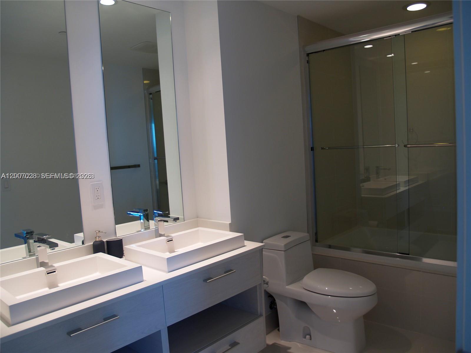 image Brickell Heights West2
