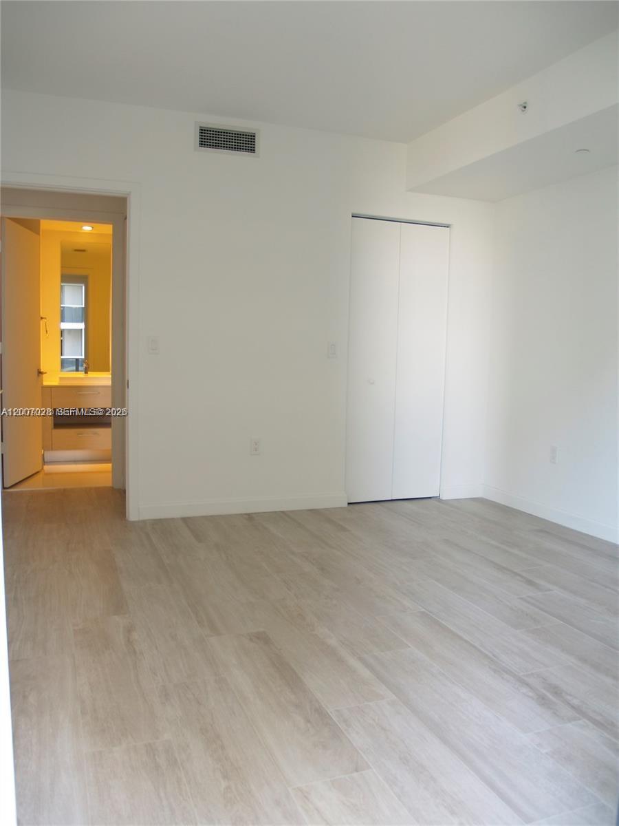 image Brickell Heights West4