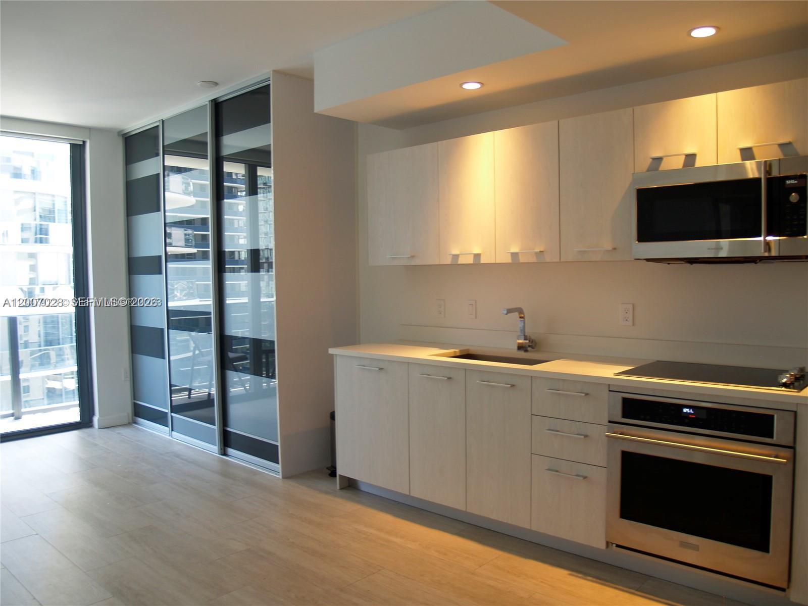 image Brickell Heights West6