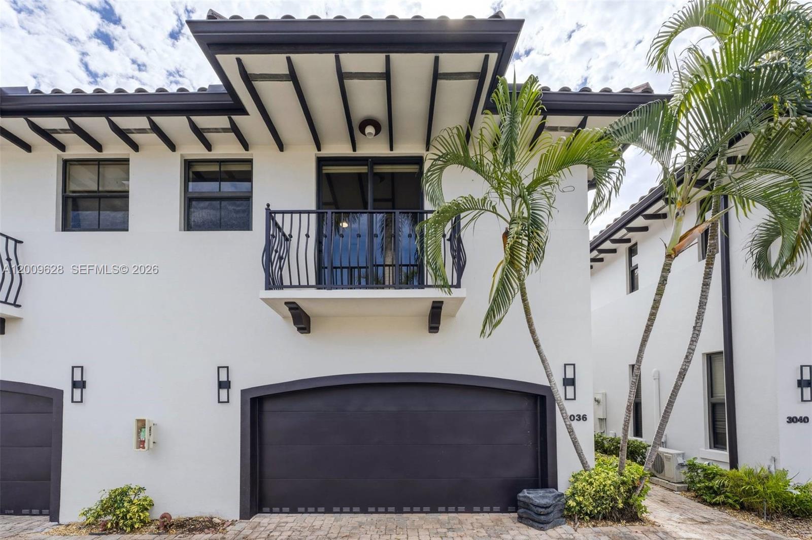3036 Mcdonald St Miami, FL 33133