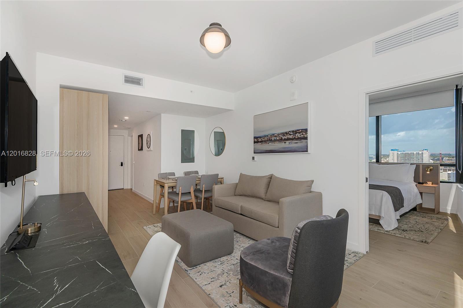 225 N Miami Ave #2801 Miami, FL 33128
