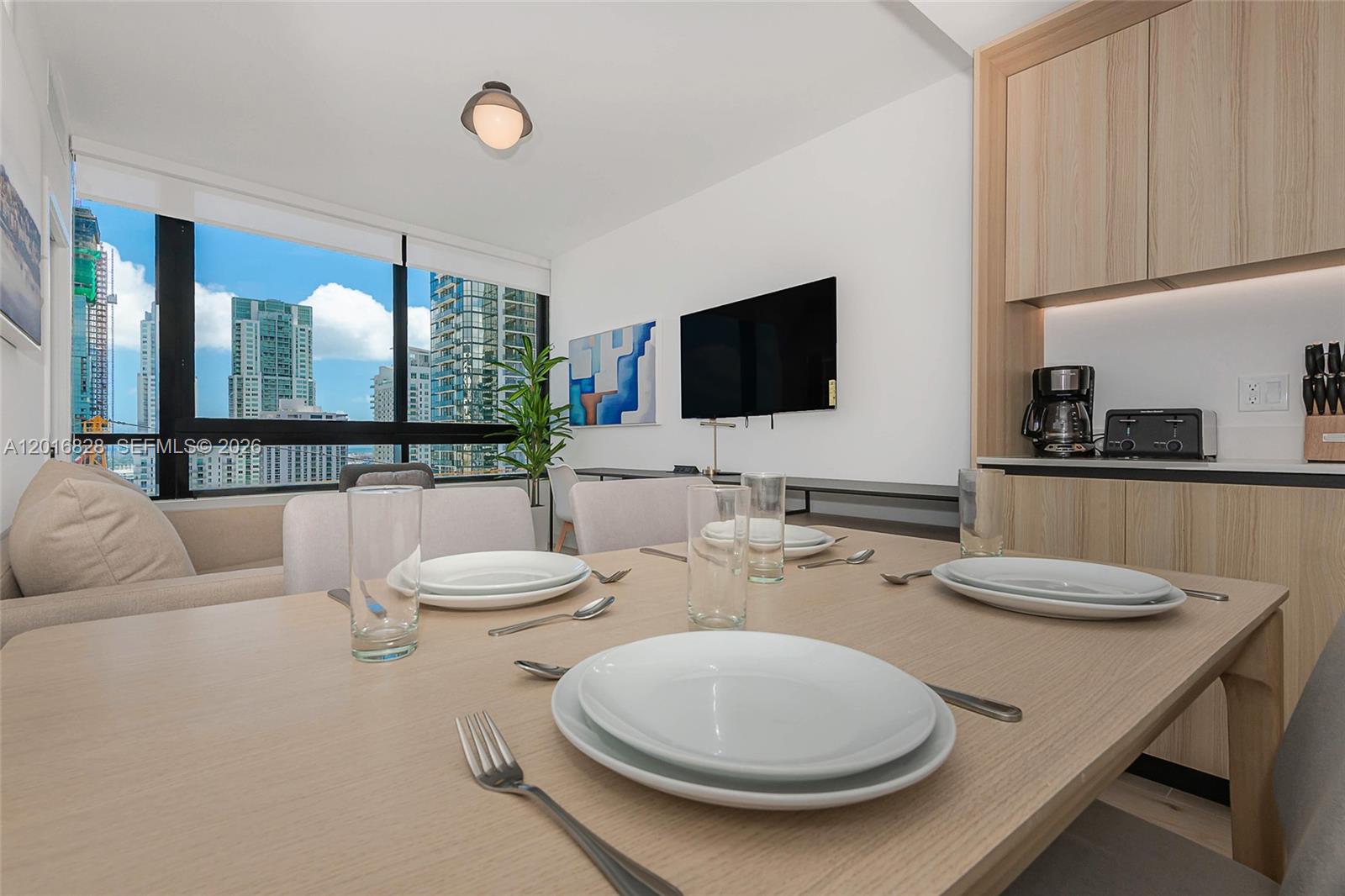 225 N Miami Ave #2801 Miami, FL 33128