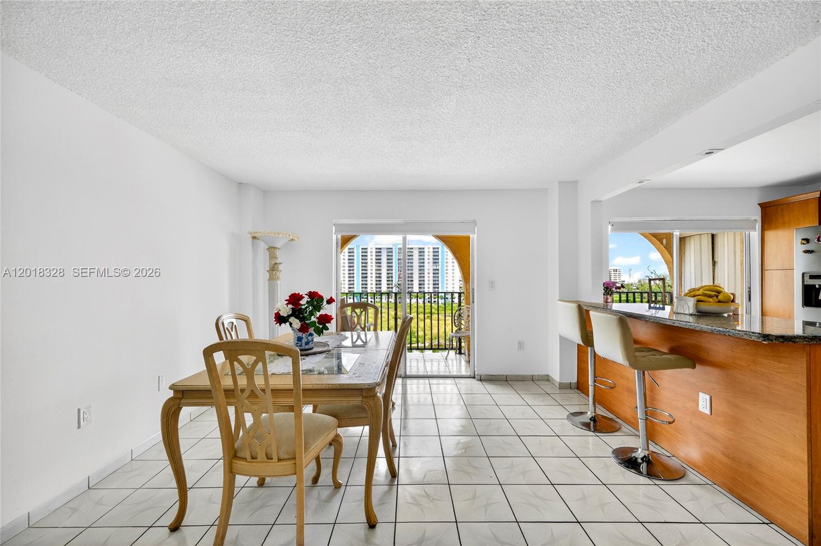 4801 NW 7th St Miami, FL 33126