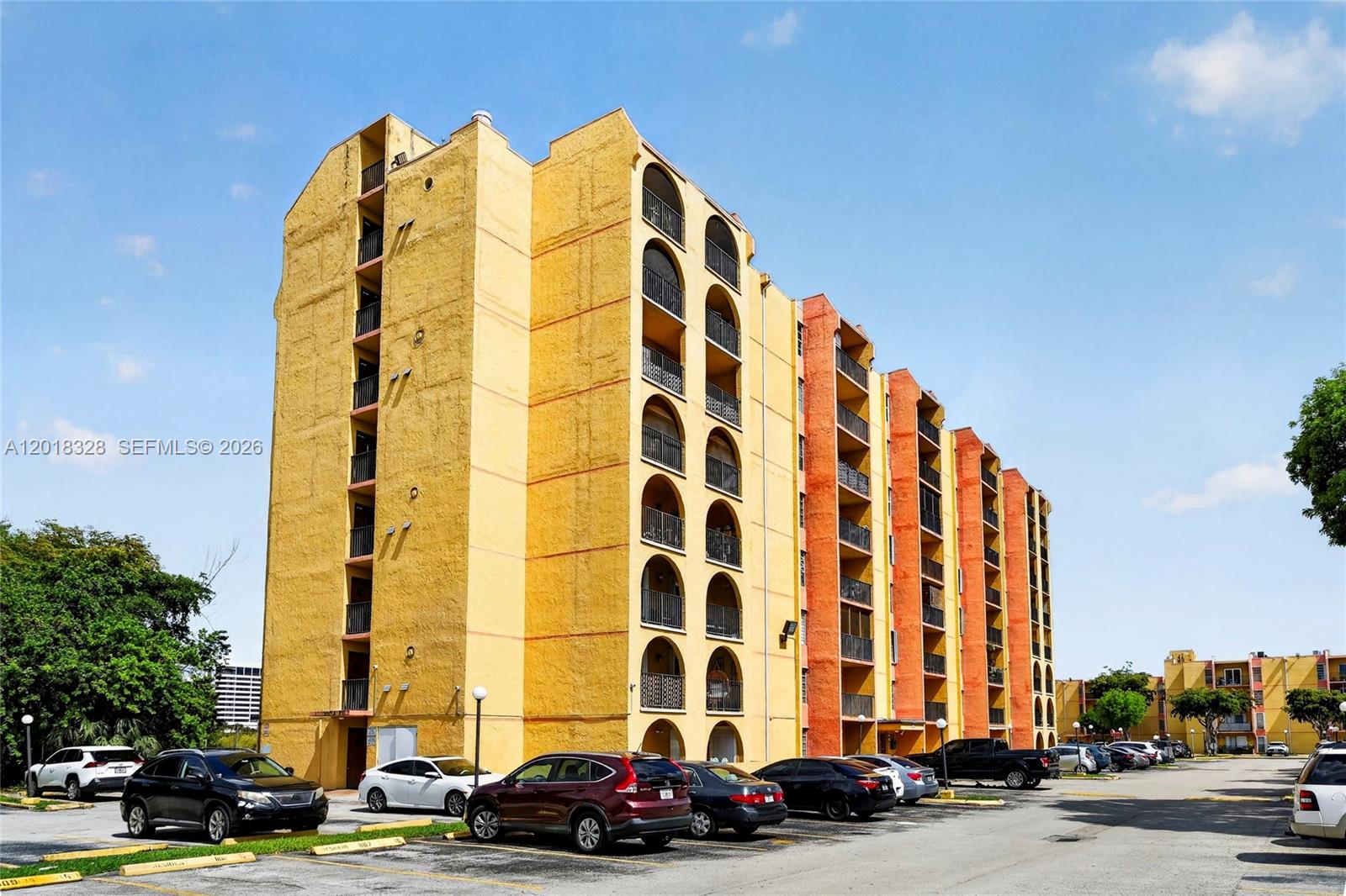 4801 NW 7th St Miami, FL 33126